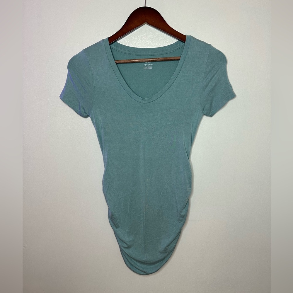 A Pea in the Pod Maternity V Neck